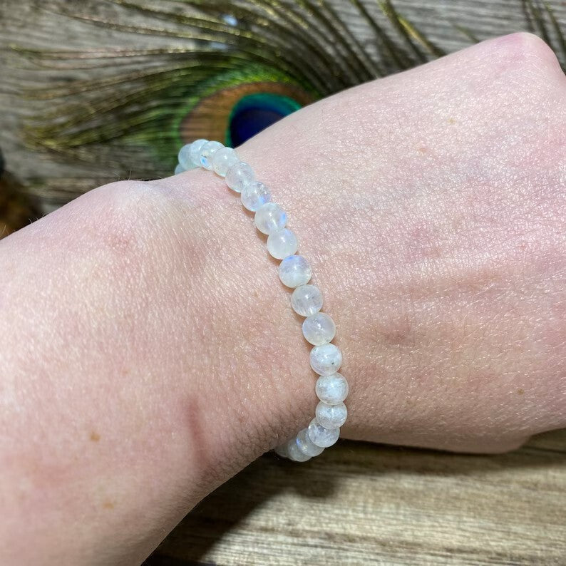 Gemstone White Moonstone 4MM Round Bead Healing Reiki Women Men Bracelet Gift