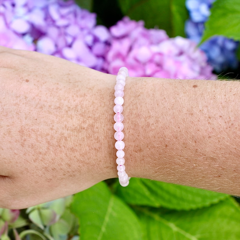 Natural Rose Quartz Dainty Stretch Women Bracelet Round 4MM Bead Healing Reiki
