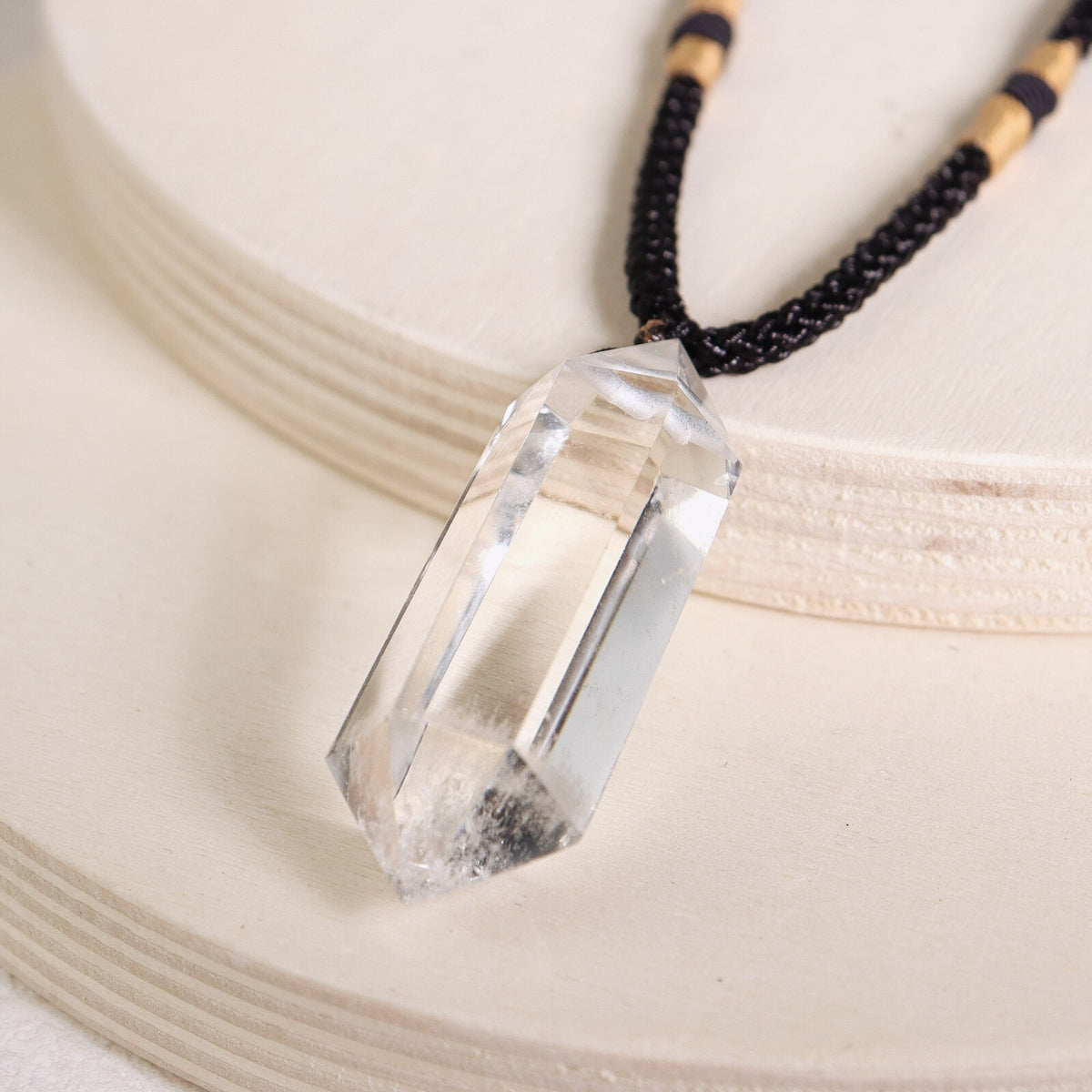 Natural Clear Quartz A Grade Crystal Pendant Healing Women Men Necklace Amulet