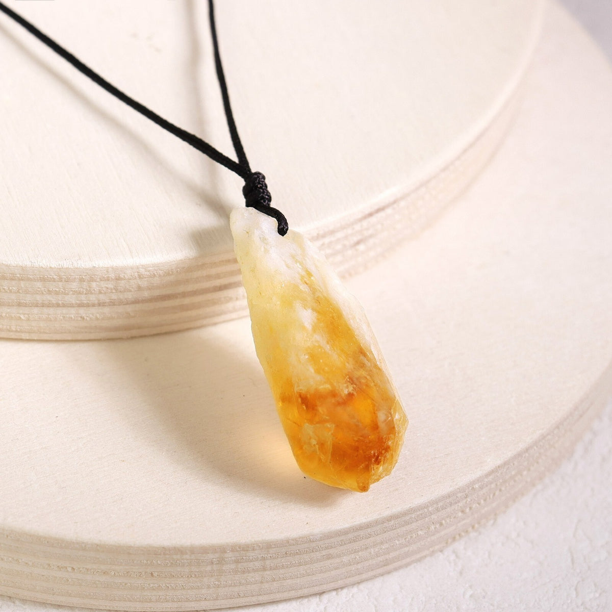 Raw Citrine Crystal Pendant Healing Protection Talisman Necklace for Women Men
