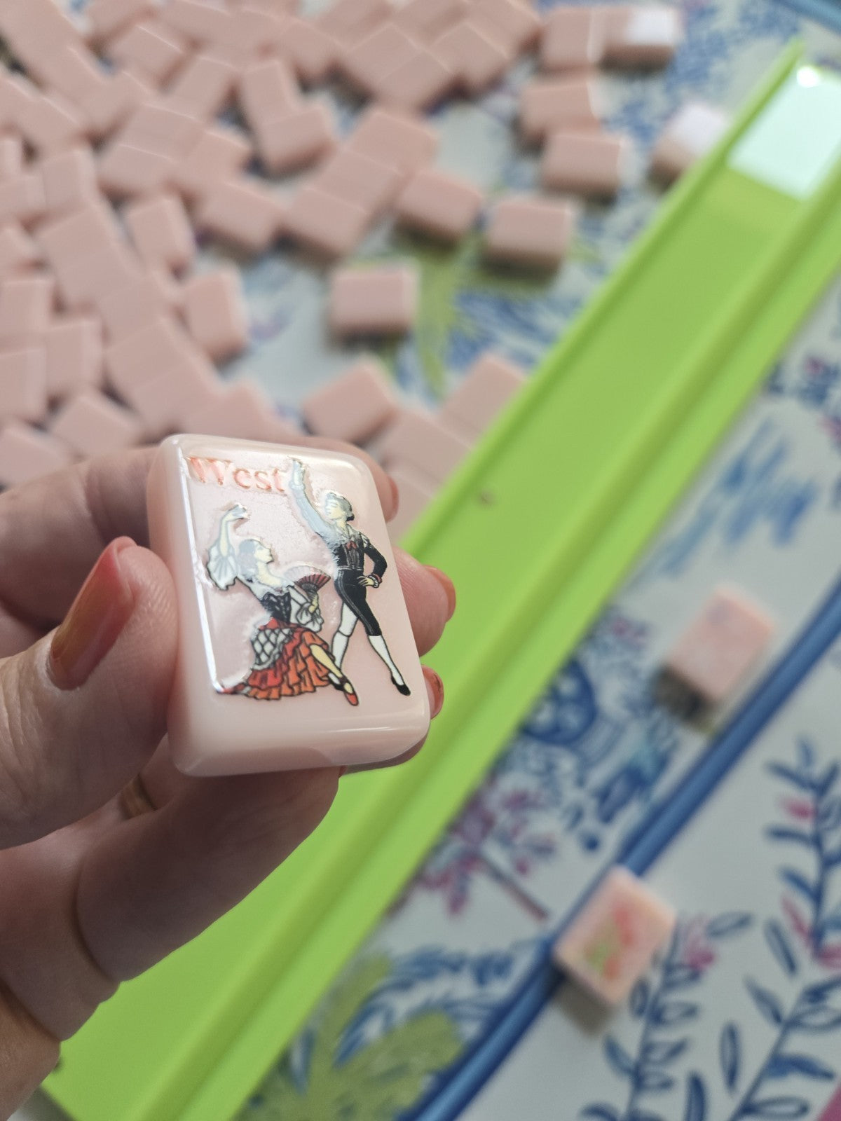 Embossed American Mahjong Tiles  set 160 tiles lux pink ballet Christmas