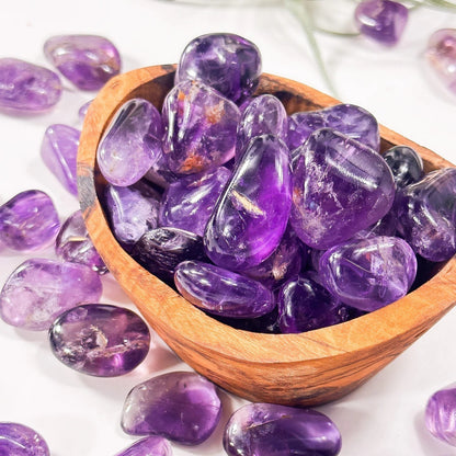 3 Pieces Amethyst Tumbled Pocket Stones Polished Palm Stones Crystal Collection