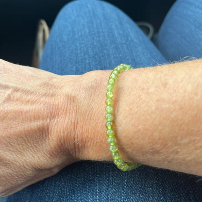 Natural Peridot 4mm Beaded Healing Women Men Green Crystal Bracelet Xmas Gifts