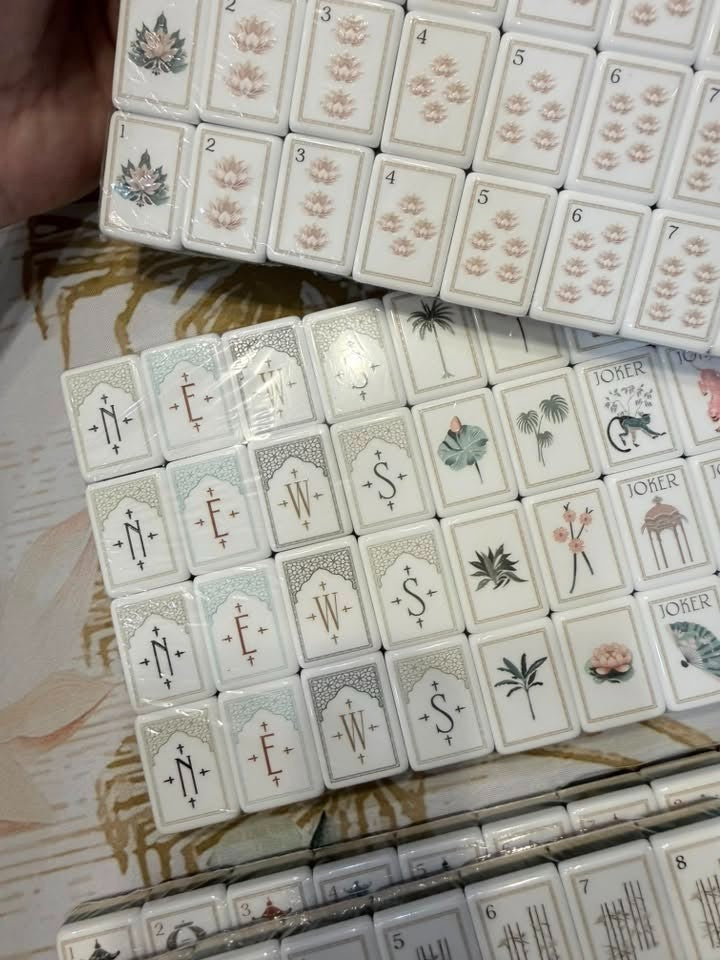 Engraved American Mahjong Tiles  set ,160 Mediterranean with Tortoise Shell