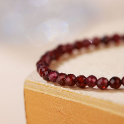 Natural Red Garnet Beads Healing Emotional Balance Women Dainty Crystal Bracelet