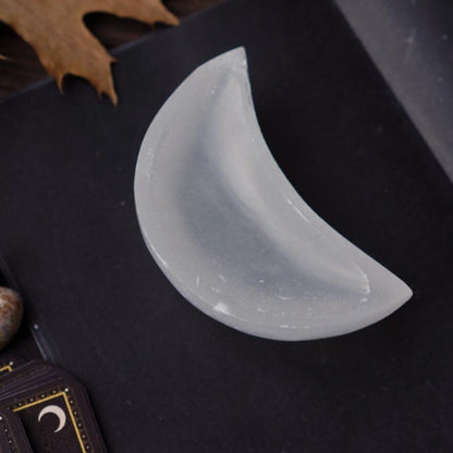 10cm Crescent Selenite Polished Charging Cleansing Degaussing Dish Offering Bowl