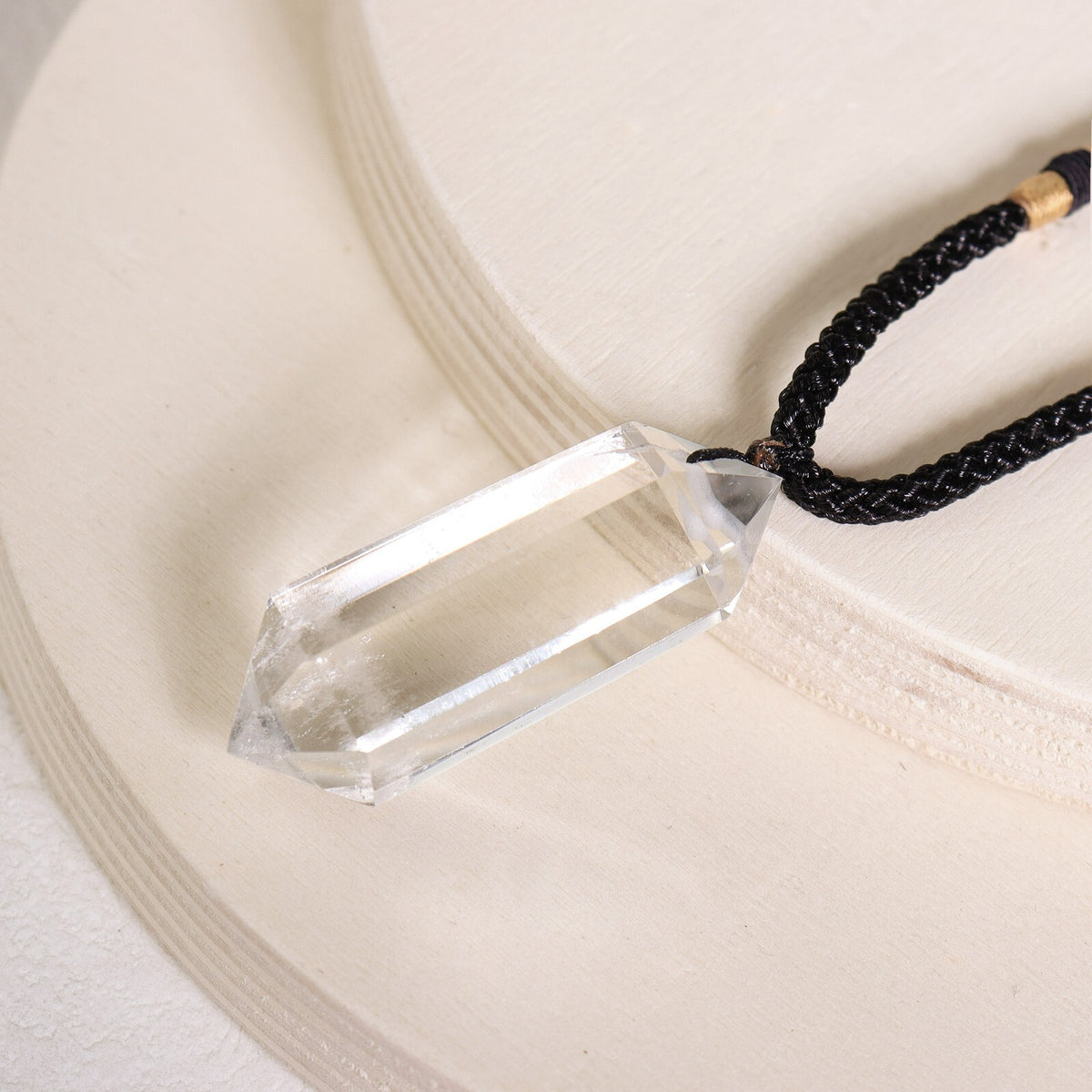 Natural Clear Quartz A Grade Crystal Pendant Healing Women Men Necklace Amulet