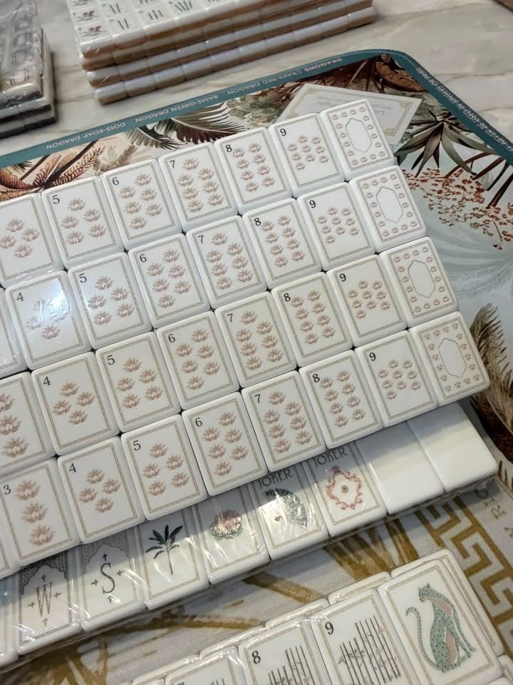 Engraved American Mahjong Tiles  set ,160 Mediterranean with Tortoise Shell