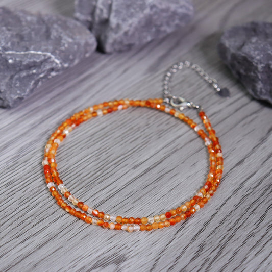 Natural Carnelian Red Agate 2mm Beaded Healing Women Crystal Crystal Necklace