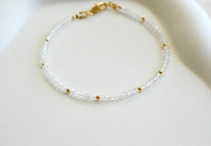 Natural Crystal Clear Quartz Beads Healing Dainty Delicate Women Bracelet Gift