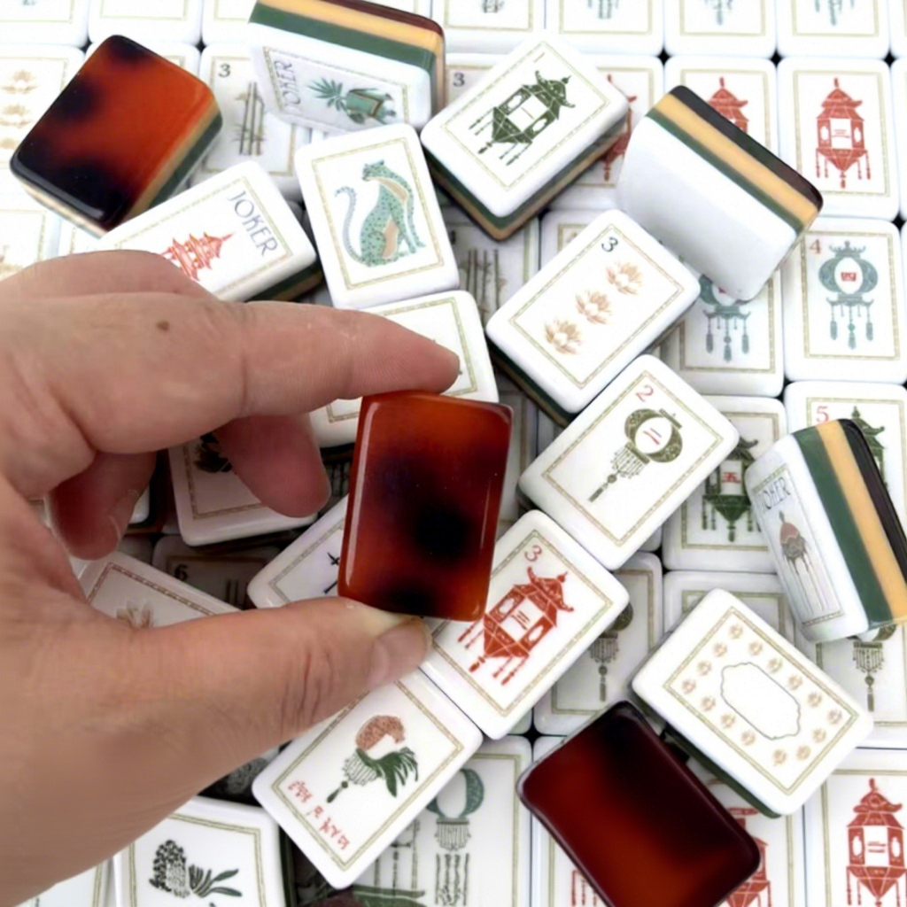 Engraved American Mahjong Tiles  set ,160 Mediterranean with Tortoise Shell