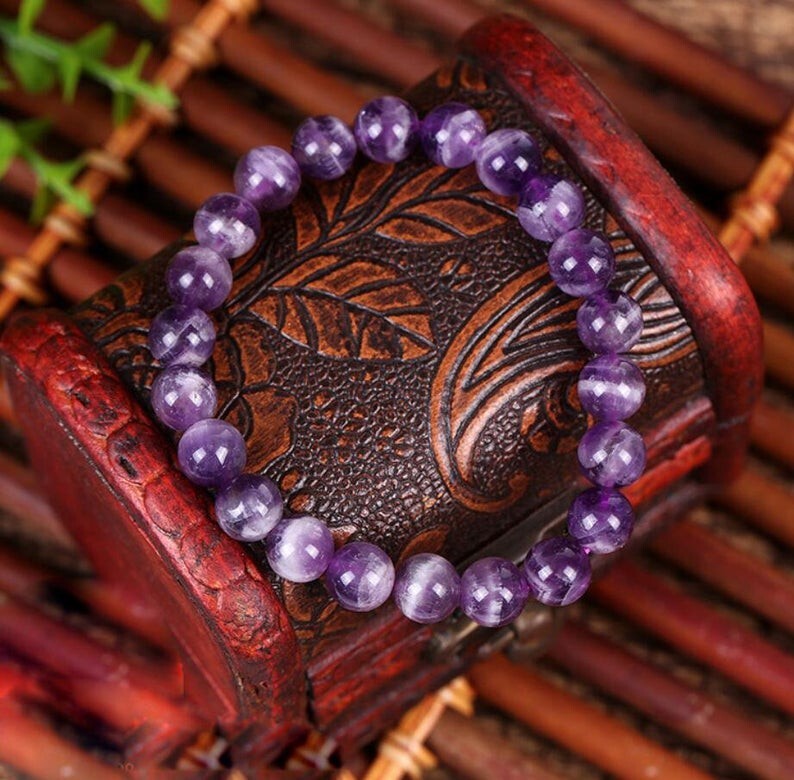 Handmade Natural Chrevon Amethyst Balance Round 10MM Bead Healing Reiki Bracelet