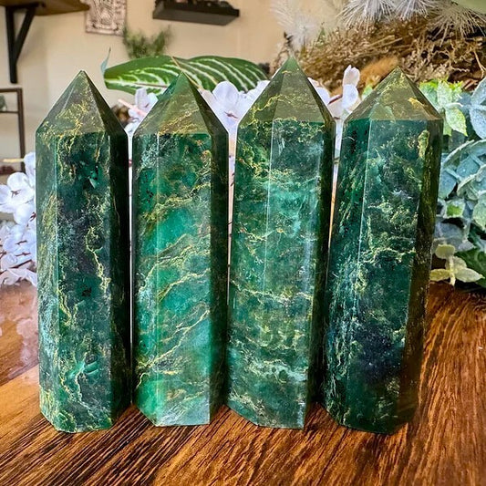 Natural Emerald Crystal Healing Crystal Tower Point Obelisk Chakra Wand Decor