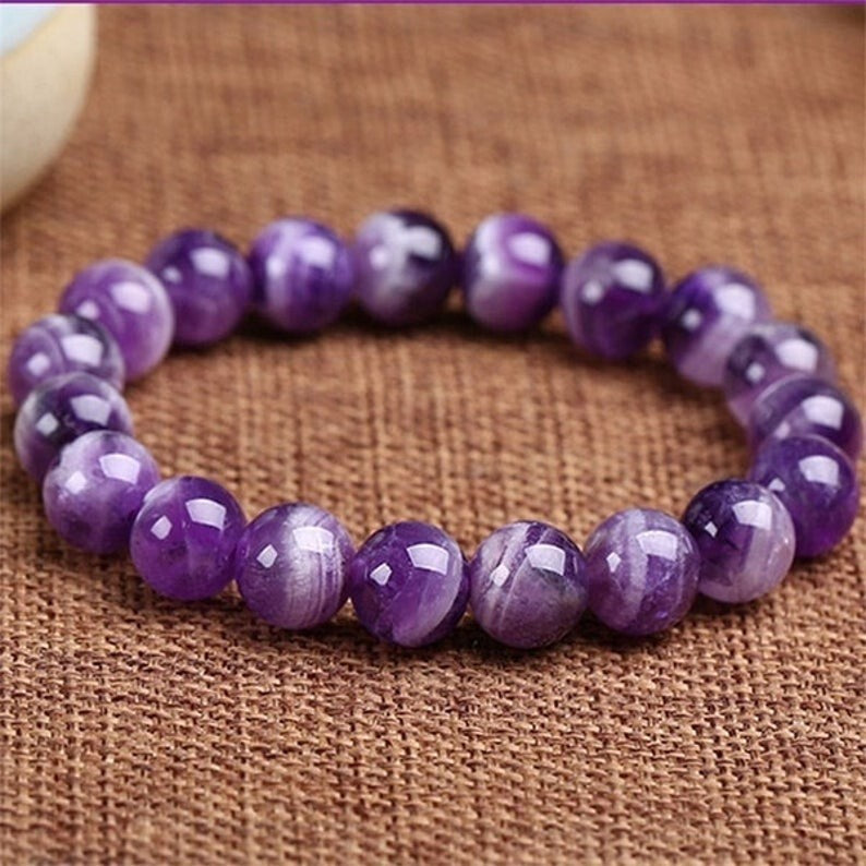 Handmade Natural Chrevon Amethyst Balance Round 10MM Bead Healing Reiki Bracelet